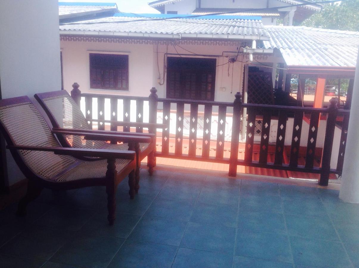 Samans Guesthouse Tangalle Exterior photo