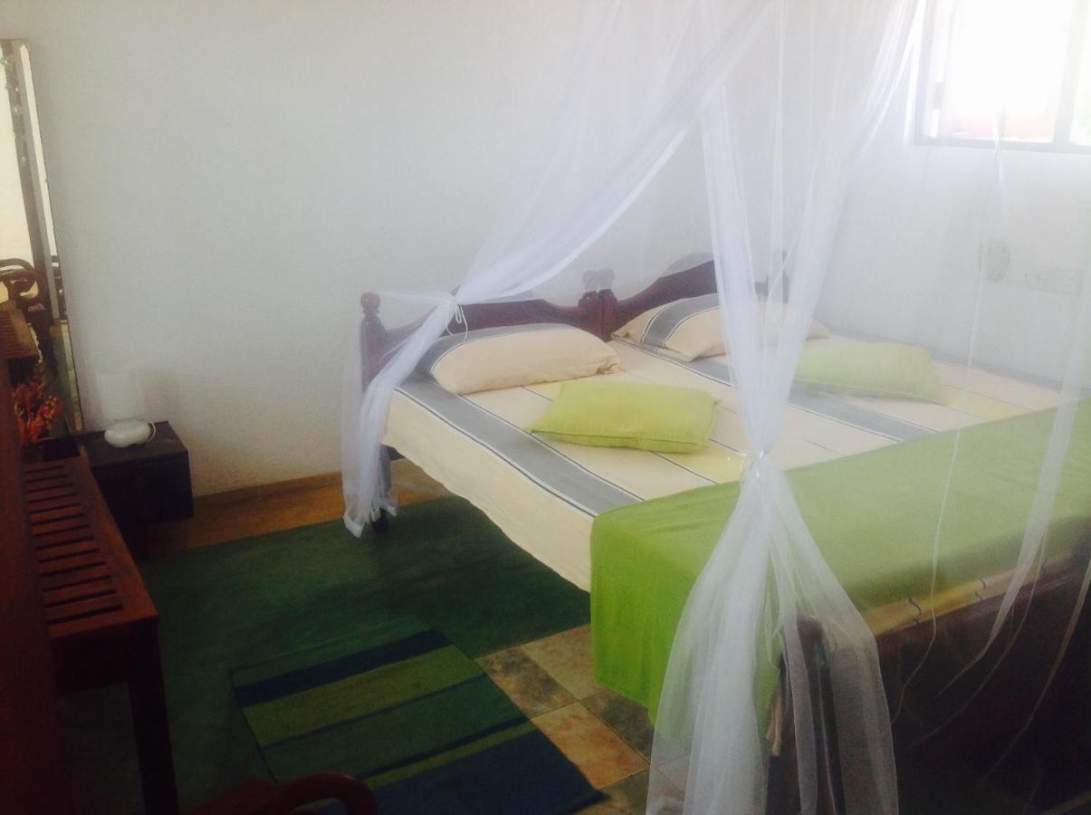 Samans Guesthouse Tangalle Exterior photo